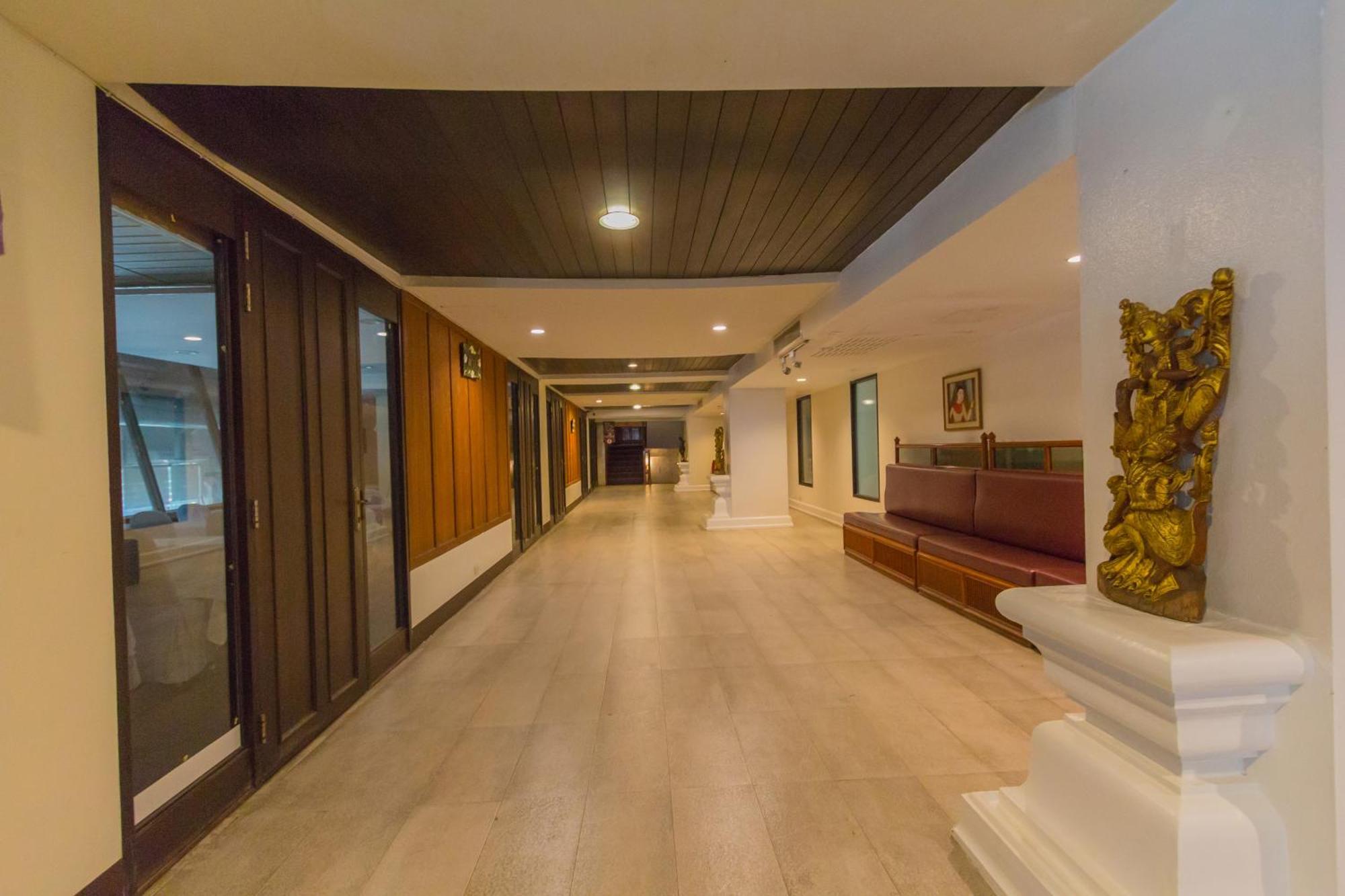 Bp Chiangmai City Hotel Чиангмай Екстериор снимка