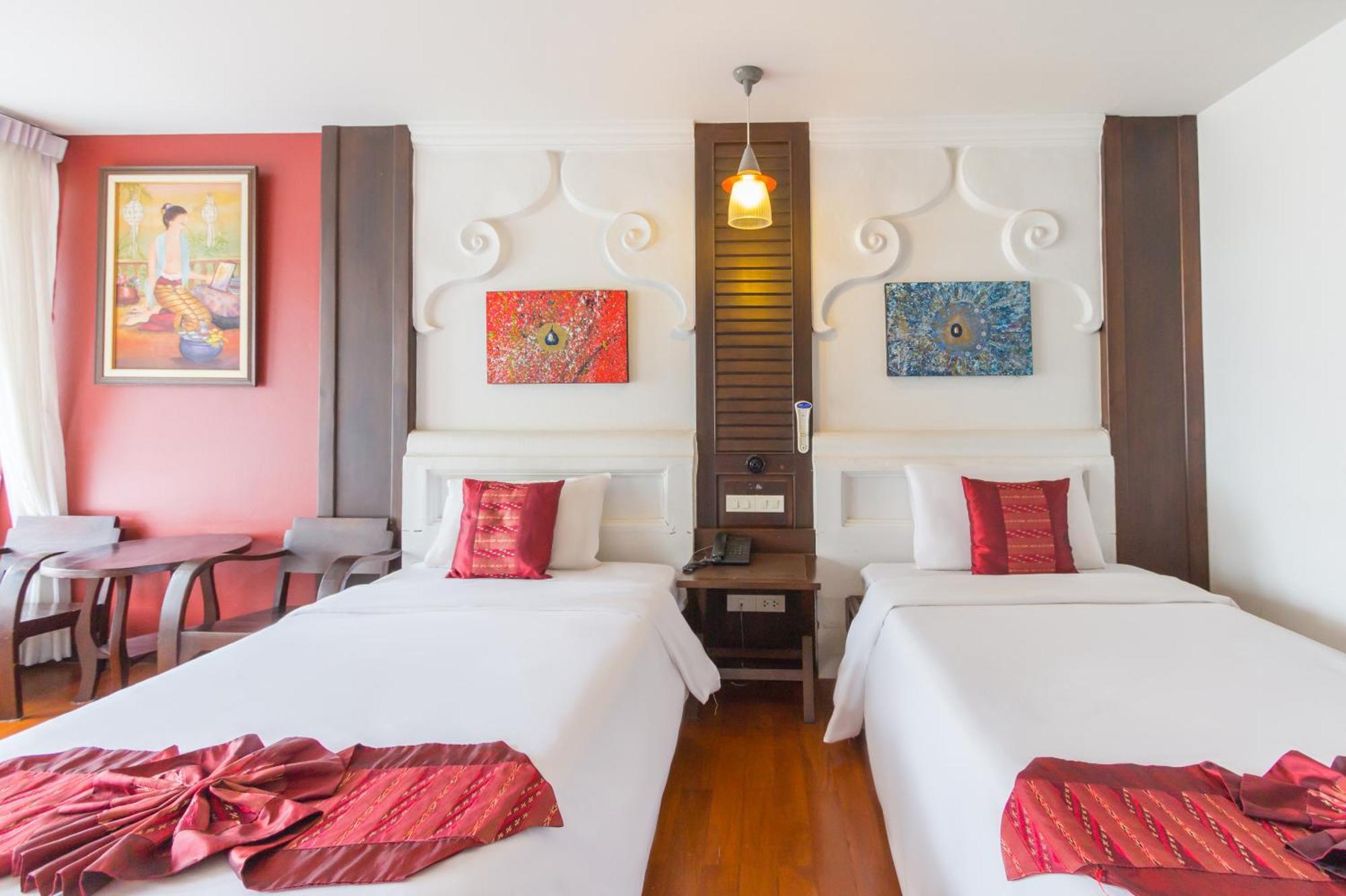 Bp Chiangmai City Hotel Чиангмай Екстериор снимка