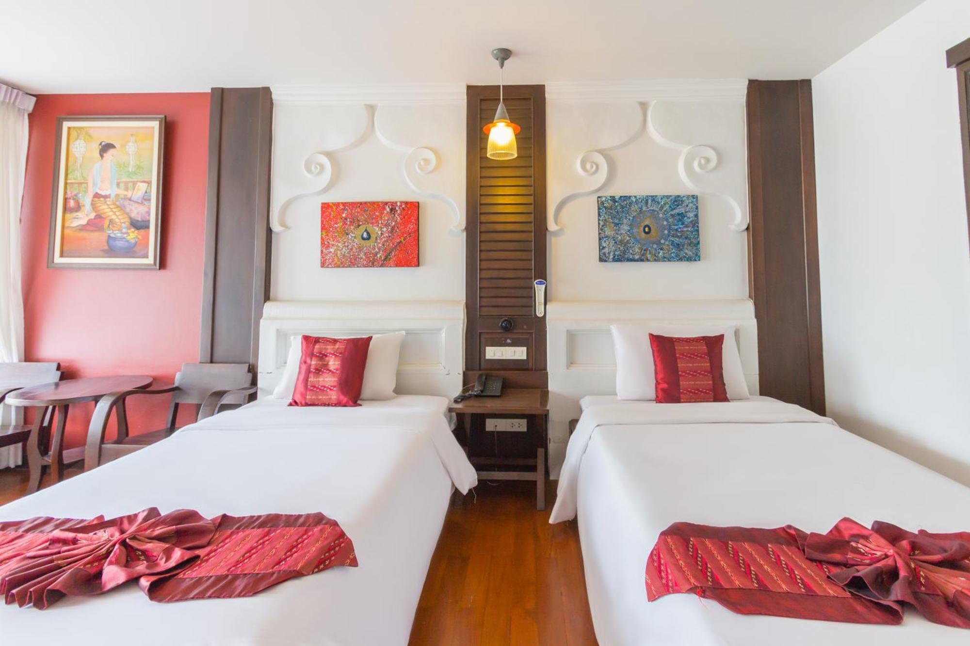Bp Chiangmai City Hotel Чиангмай Екстериор снимка